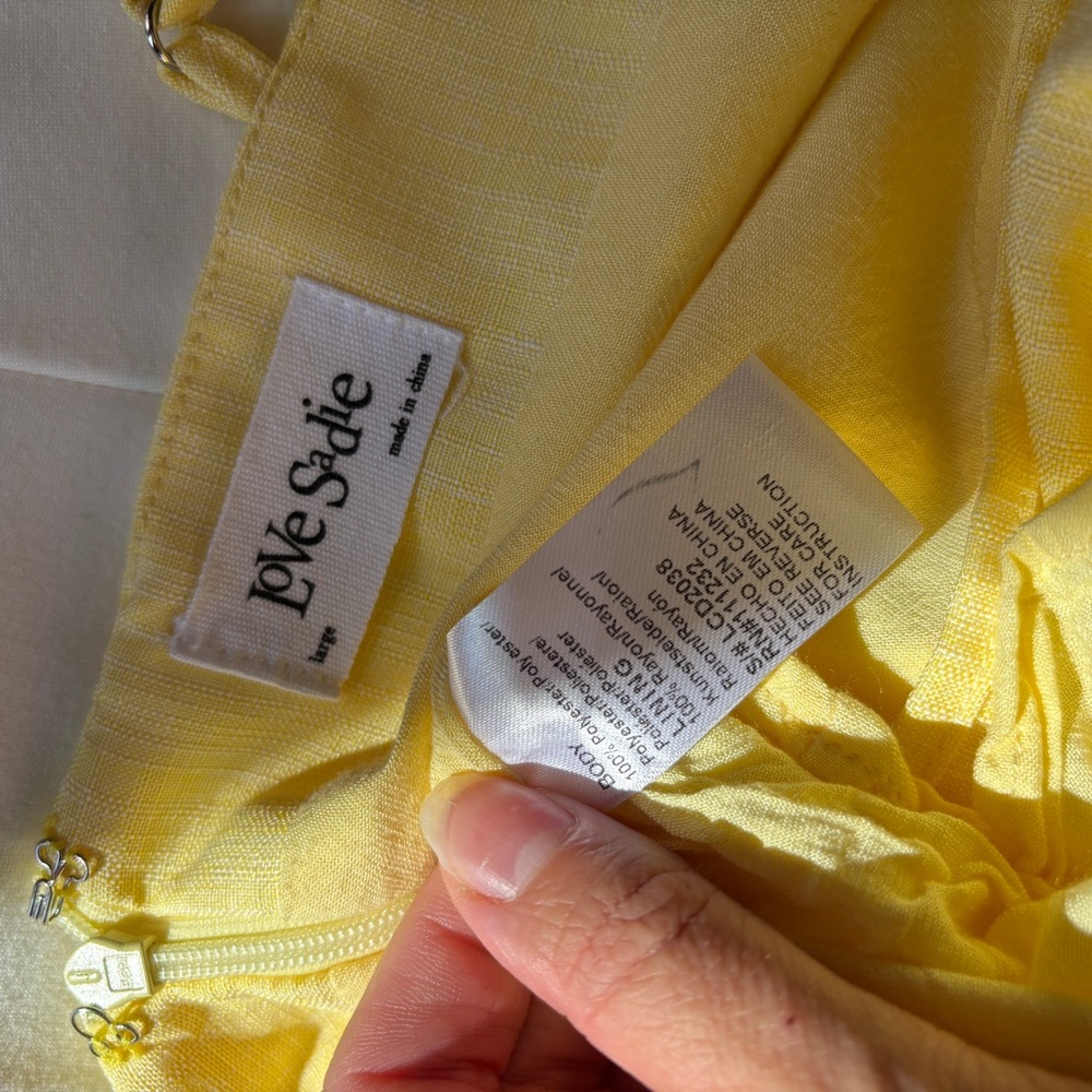 Solid Yellow Spaghetti Strap Fitted Dress - image 8